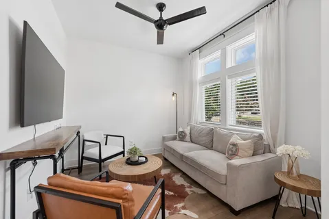 $479,900 | 332 Douglas Avenue, Nashville, TN 37207