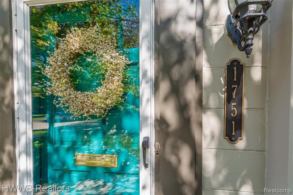 1751 Graefield Road Birmingham, MI 48009 - Photo 6 of 22