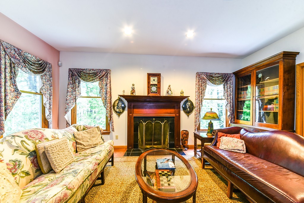 22 Plumbley Road Upton, MA 01568 - Photo 9 of 30 Gallery Image 9