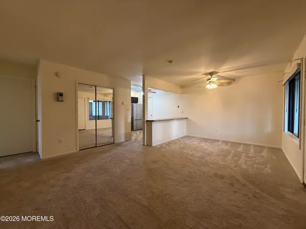 $1,800 | 115 Amberly Drive, Unit G, Manalapan, NJ 07726