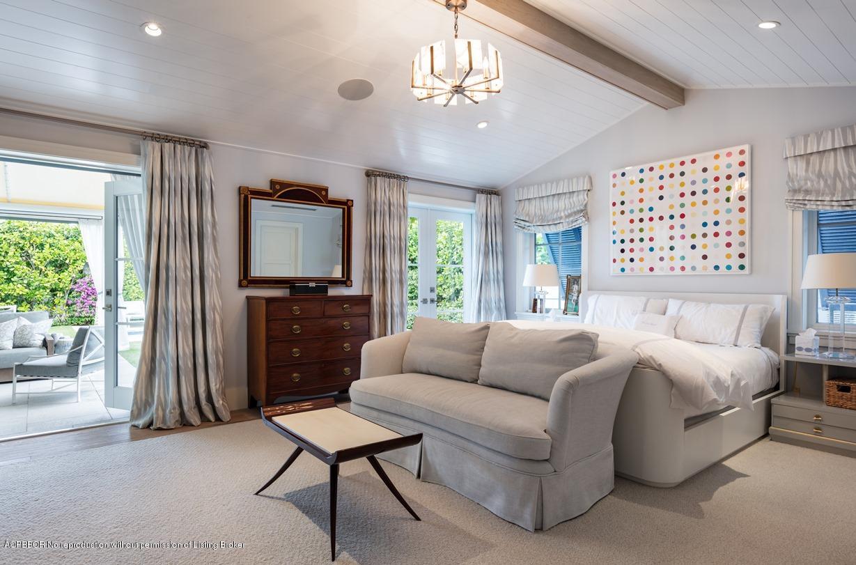 135 Seagate Road Palm Beach, FL 33480 - Photo 12 of 25 Master Bedroom