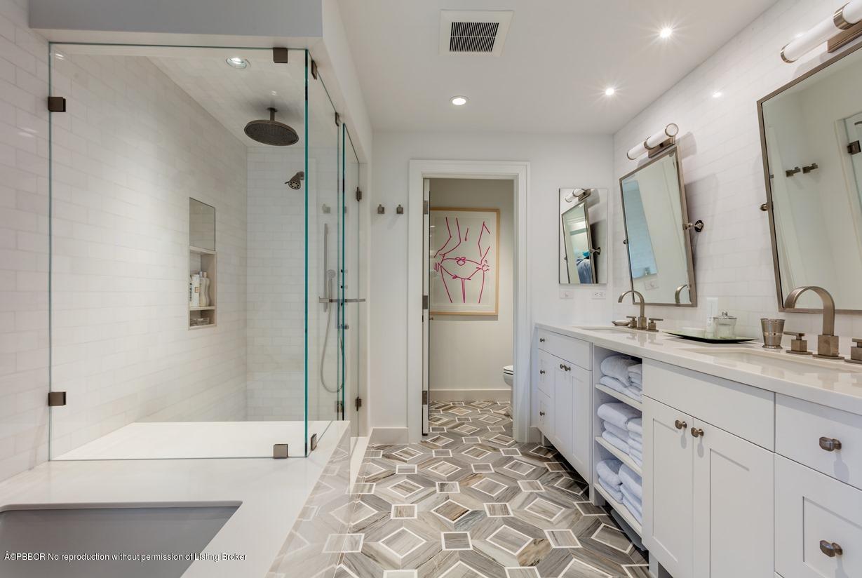 135 Seagate Road Palm Beach, FL 33480 - Photo 13 of 25 Master Bathroom