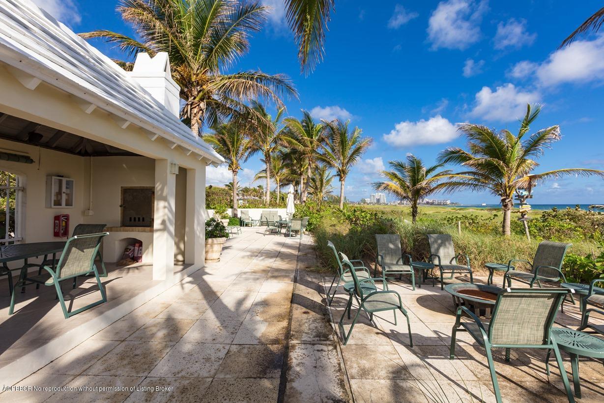 135 Seagate Road Palm Beach, FL 33480 - Photo 22 of 25 Beach Cabana3
