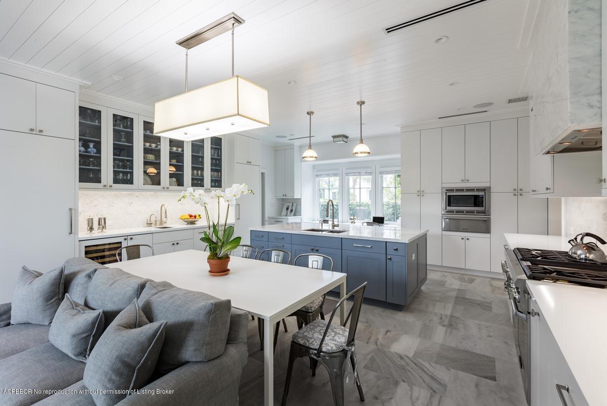 135 Seagate Road Palm Beach, FL 33480 - Photo 8 of 25 Kitchen2