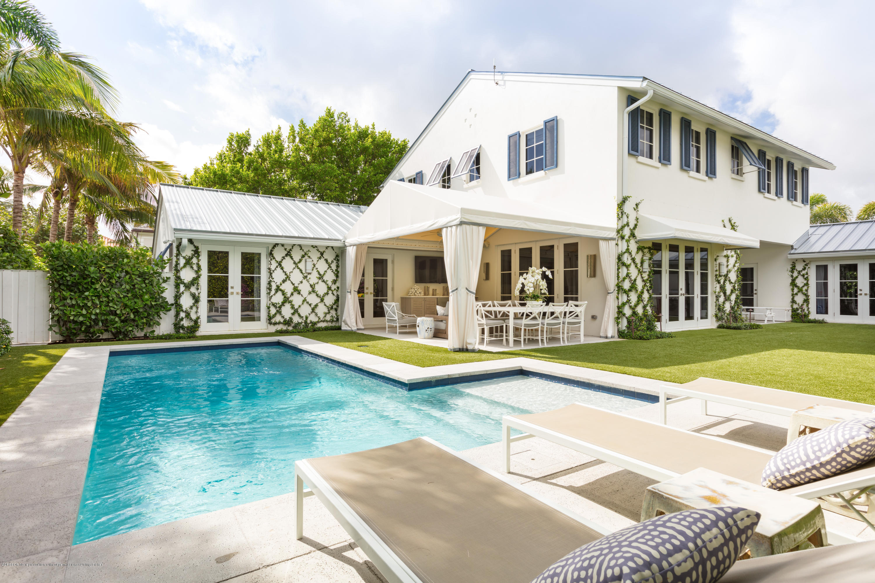 135 Seagate Road Palm Beach, FL 33480 - Photo 10 of 25 Pool2