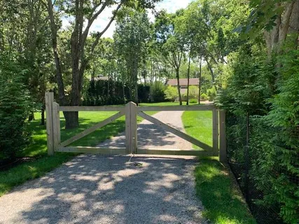 5 Morris Cove Lane, Sag Harbor, NY 11963