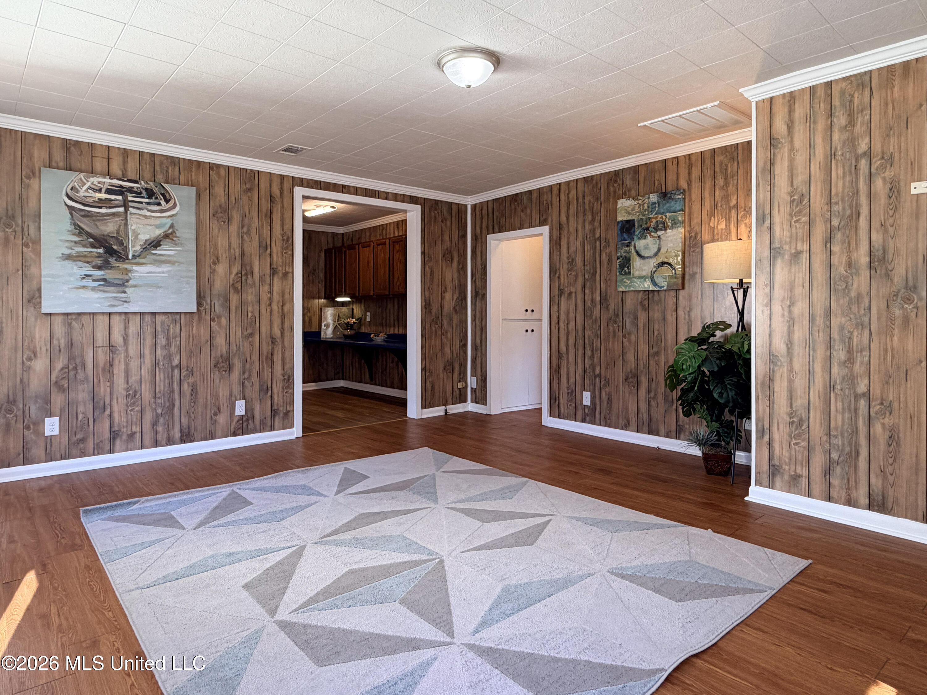 212 North George Street Petal, MS 39465 - Photo 4 of 24 2- Great Room