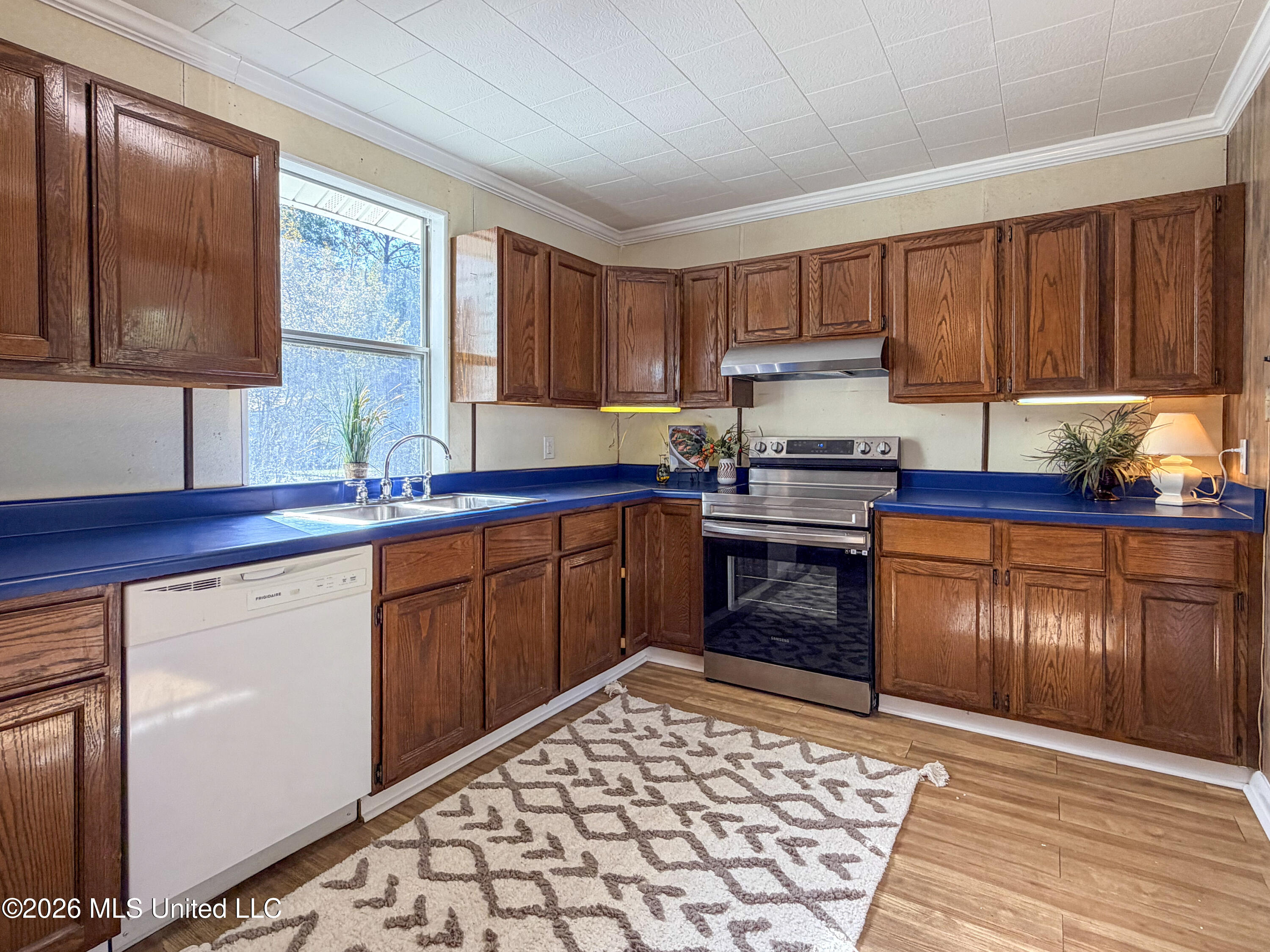 212 North George Street Petal, MS 39465 - Photo 6 of 24 3- Kitchen (3)