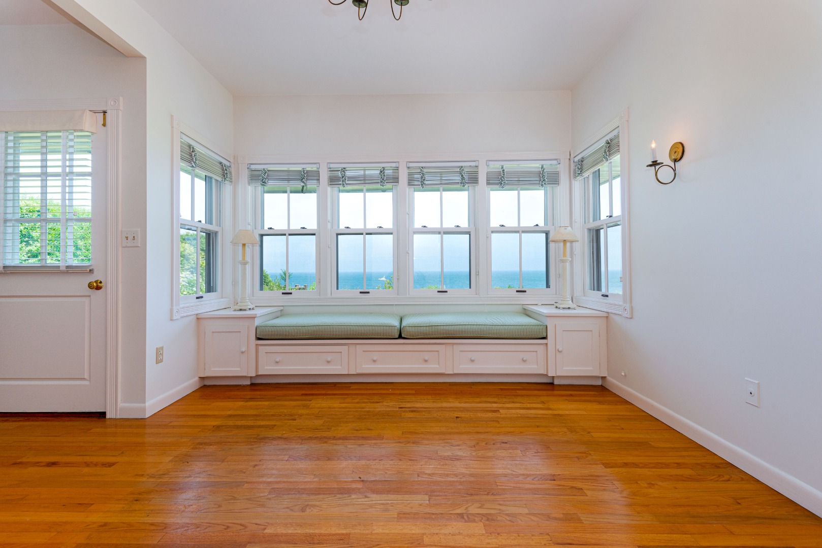 33 Baxter Road Nantucket, MA 02554 - Photo 13 of 48 Gallery Image 13