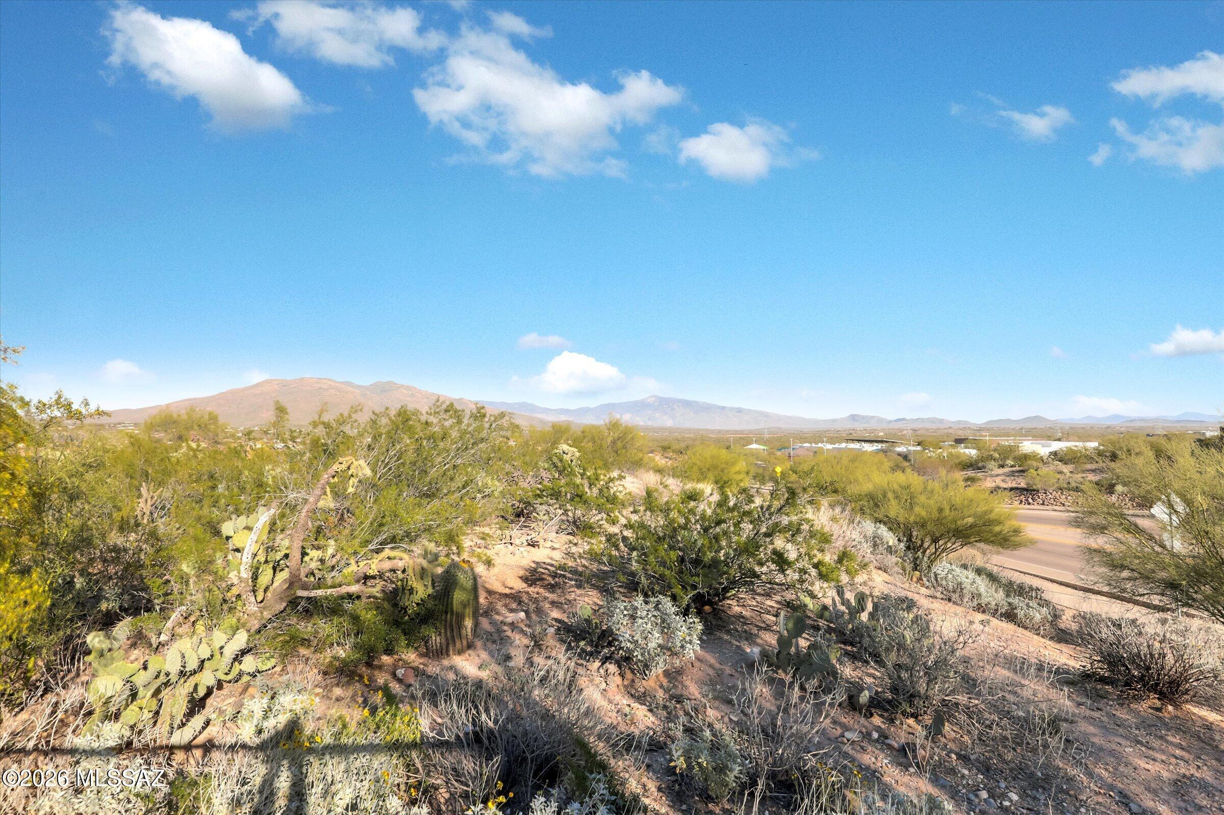 6095 South Jakemp Trail Tucson, AZ 85747 - Photo 48 of 52 a view of a city