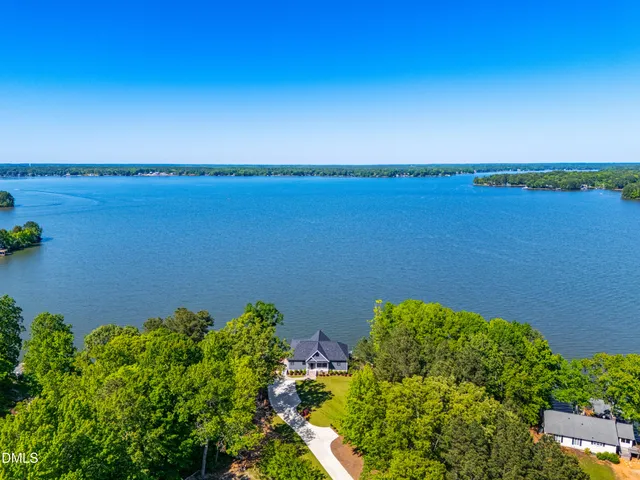 $2,250,000 | 112 Holt Circle, Littleton, NC 27850