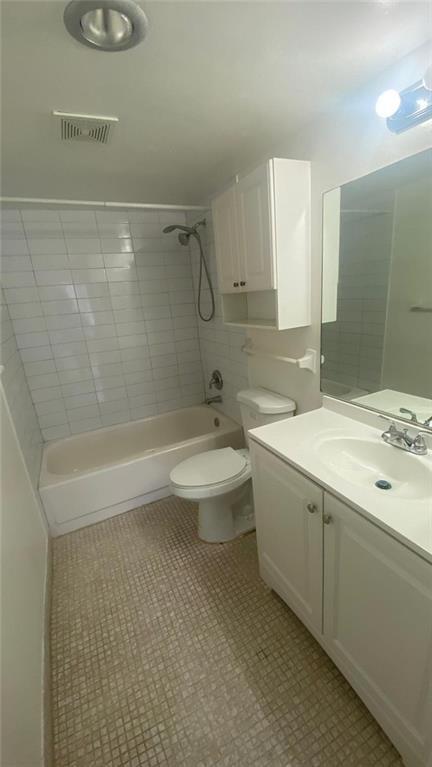 4170 Inverrary Drive, Unit 406 Lauderhill, FL 33319 - Photo 2 of 4