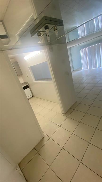 4170 Inverrary Drive, Unit 406 Lauderhill, FL 33319 - Photo 4 of 4