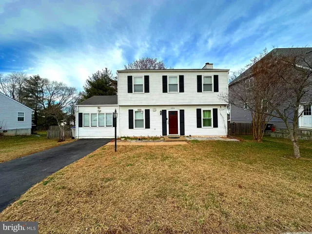 $3,100 | 13314 Hollinger Avenue, Fairfax, VA 22033