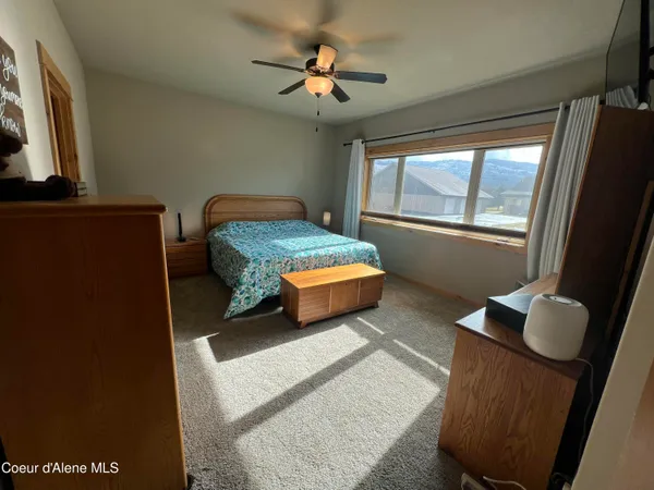 $649,500 | 50 Bellflower Court, Blanchard, ID 83804