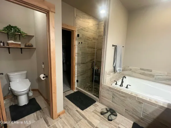 $649,500 | 50 Bellflower Court, Blanchard, ID 83804
