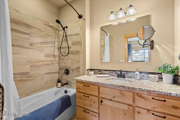 $619,000 | 50 Bellflower Court, Blanchard, ID 83804
