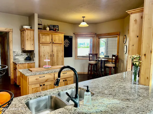 $649,500 | 50 Bellflower Court, Blanchard, ID 83804