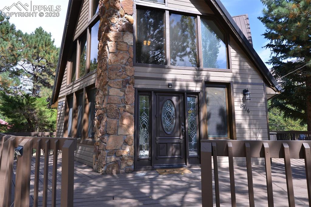 8716 Chipita Park Road Cascade, CO 80809 - Photo 4 of 50