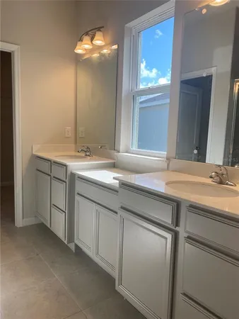 $2,600 | 18236 Hunters Meadow Walk, Land O Lakes, FL 34638