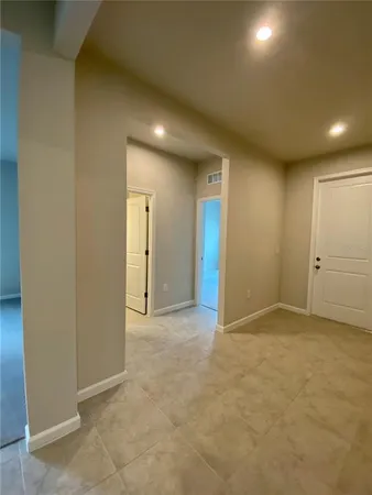 $2,600 | 18236 Hunters Meadow Walk, Land O Lakes, FL 34638