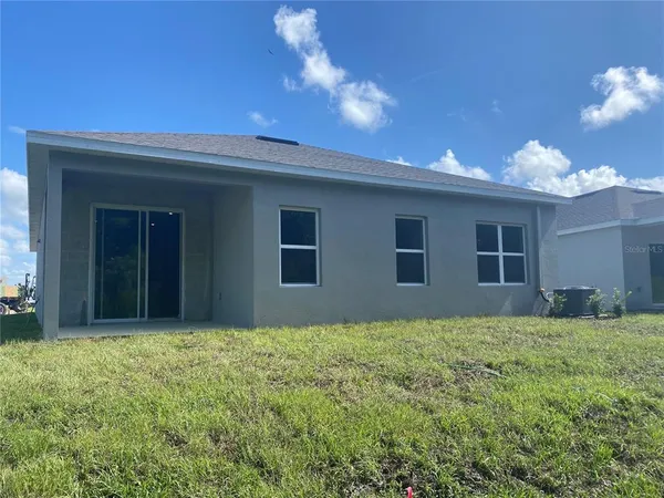 $2,600 | 18236 Hunters Meadow Walk, Land O Lakes, FL 34638