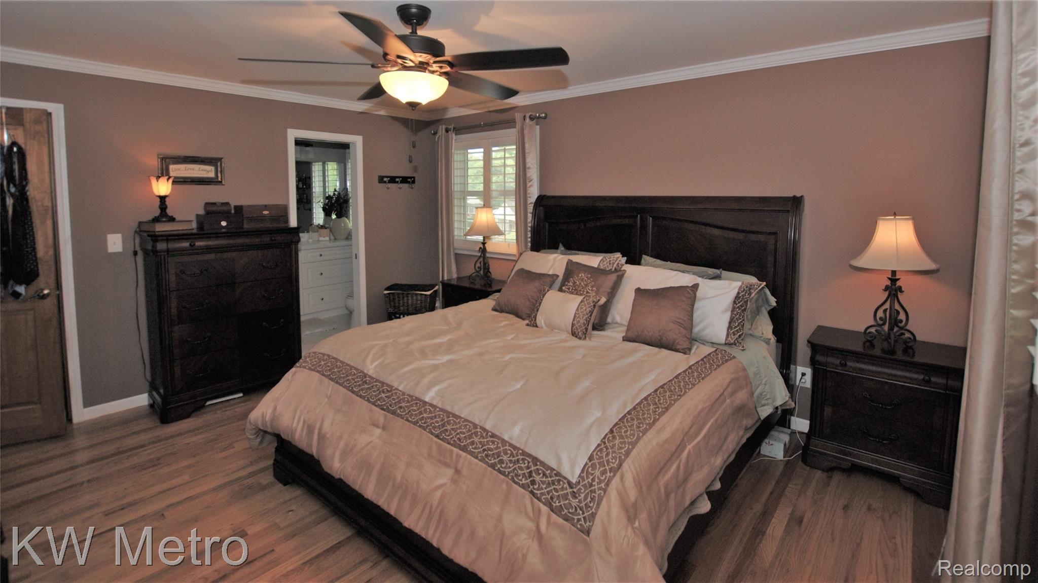 402 Millstone Court Rochester, MI 48309 - Photo 24 of 42 DSC_0036.JPG