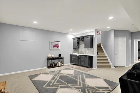 $875,000 | 2790 West High Grove Circle, Zionsville, IN 46077