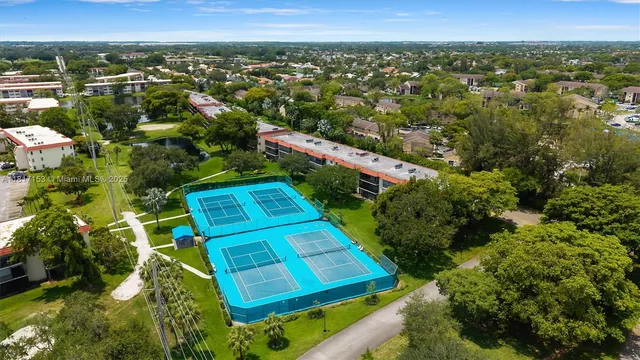 an aerial view of a yard