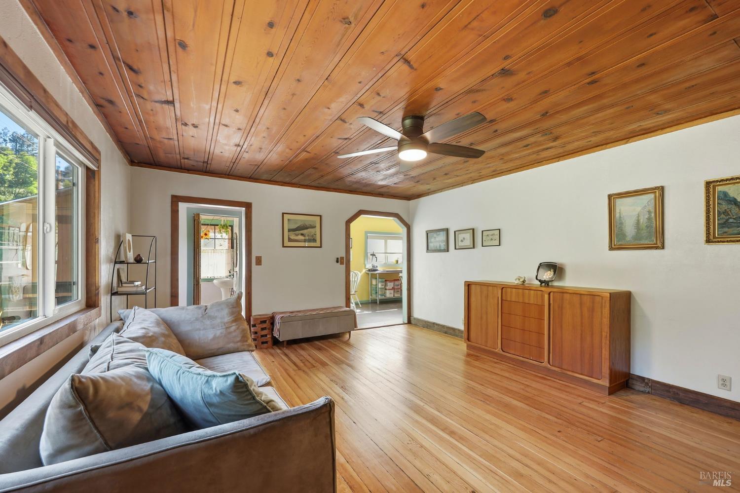 10621 River Road Forestville, CA 95436 - Photo 9 of 73