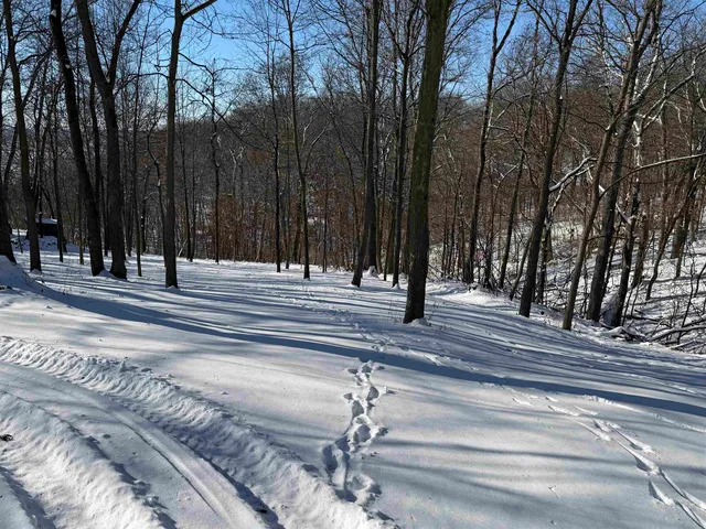 $69,900 | 20549 Big Timber Ridge Road, Eastman, WI 54626