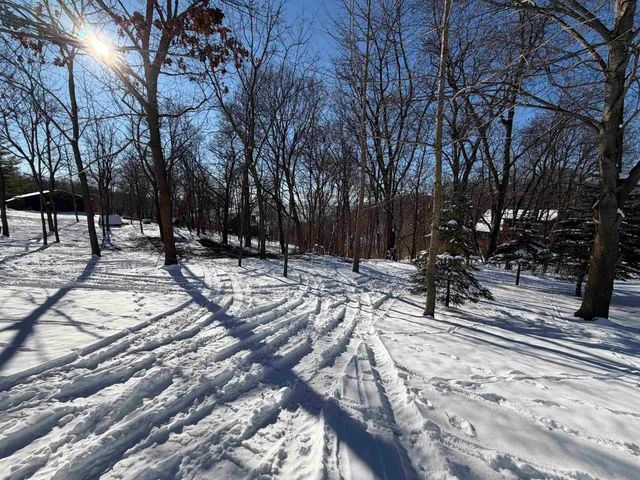 $69,900 | 20549 Big Timber Ridge Road, Eastman, WI 54626