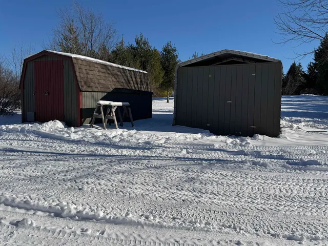 $69,900 | 20549 Big Timber Ridge Road, Eastman, WI 54626