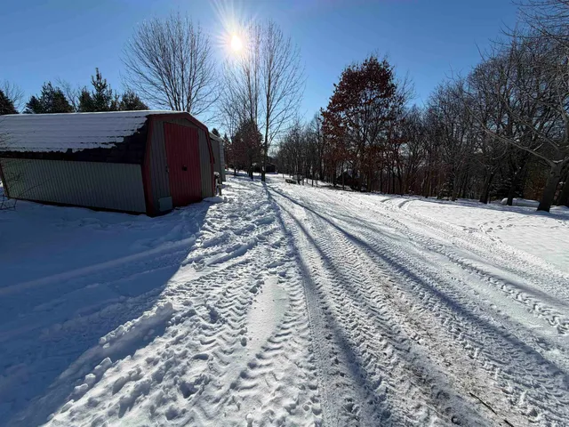 $69,900 | 20549 Big Timber Ridge Road, Eastman, WI 54626