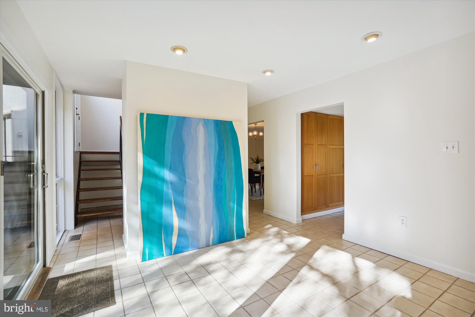 11648 Mediterranean Court Reston, VA 20190 - Photo 12 of 43 Sun Room