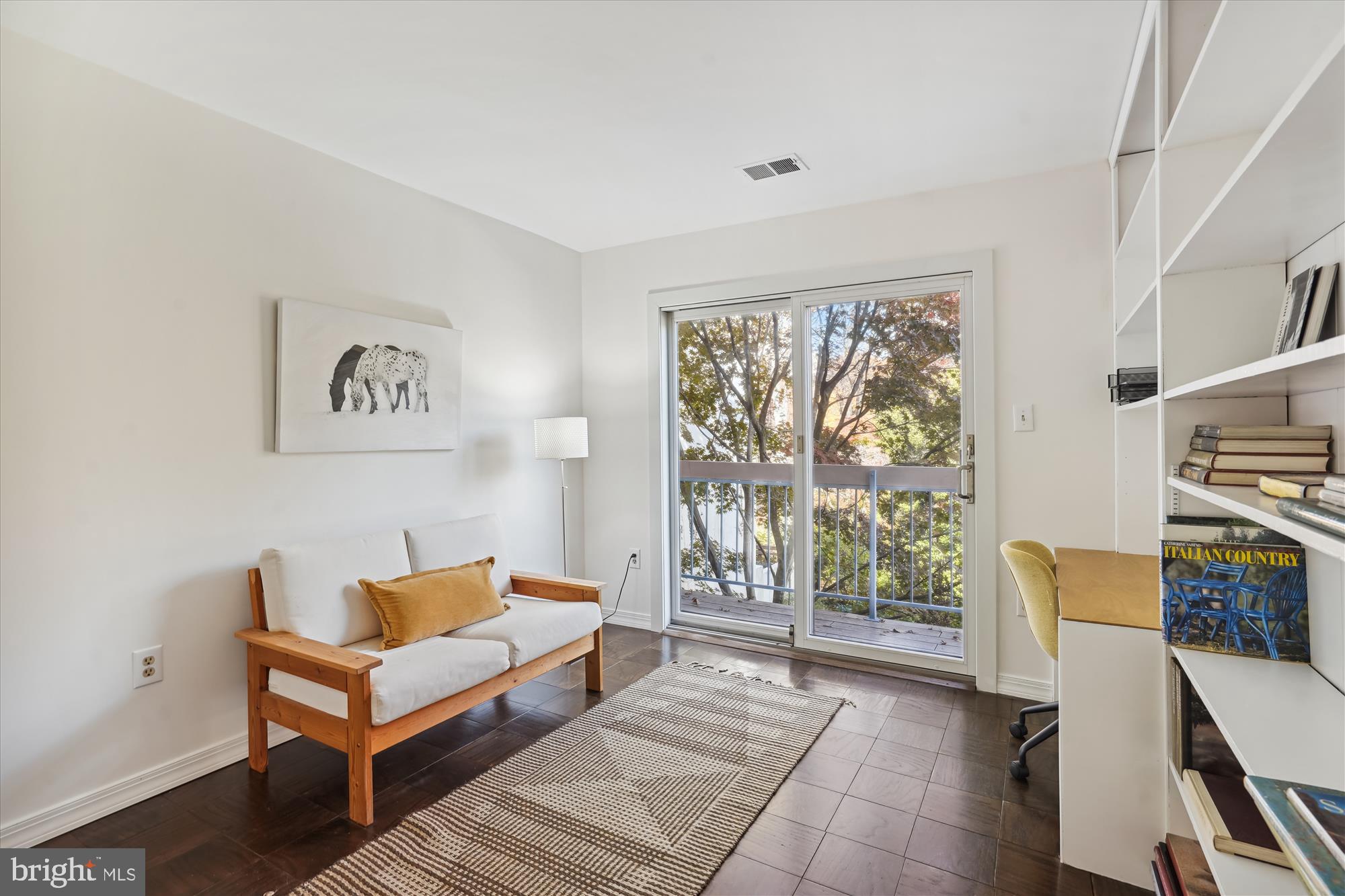 11648 Mediterranean Court Reston, VA 20190 - Photo 18 of 43 Bedroom 2