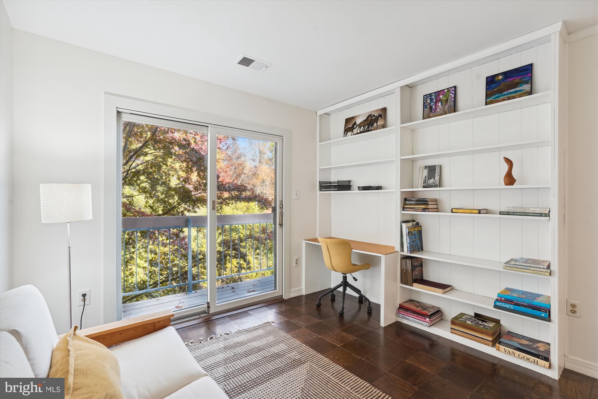 11648 Mediterranean Court Reston, VA 20190 - Photo 19 of 43 Bedroom 2