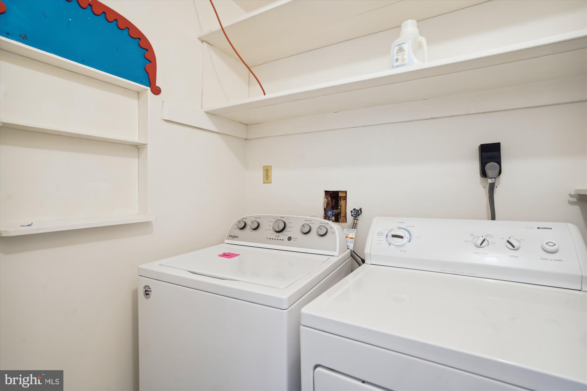 11648 Mediterranean Court Reston, VA 20190 - Photo 25 of 43 Washer Dryer