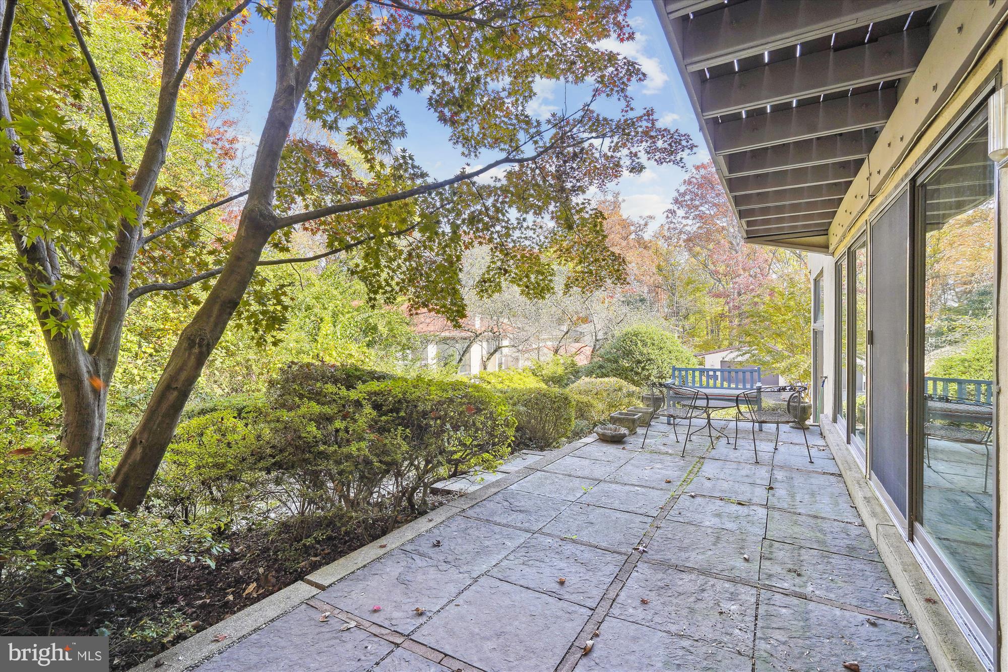 11648 Mediterranean Court Reston, VA 20190 - Photo 34 of 43 Back Yard