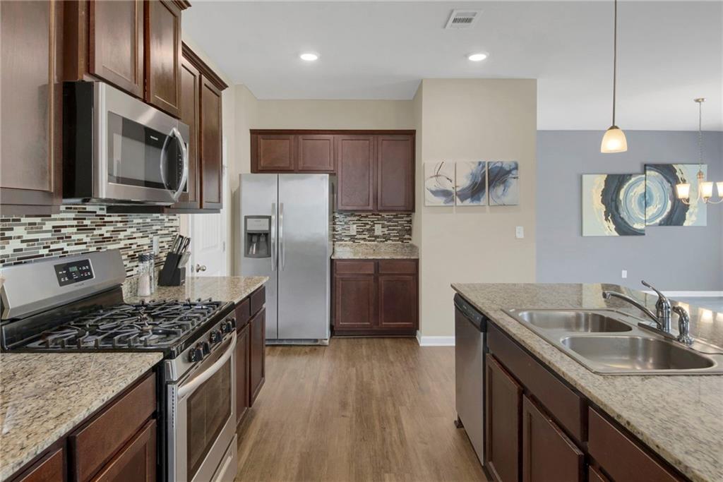 131 Centennial Ridge Drive Acworth, GA 30102 - Photo 4 of 26