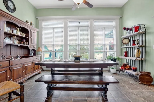 $535,000 | 917 Southwest Soldier Court, Lee's Summit, MO 64082