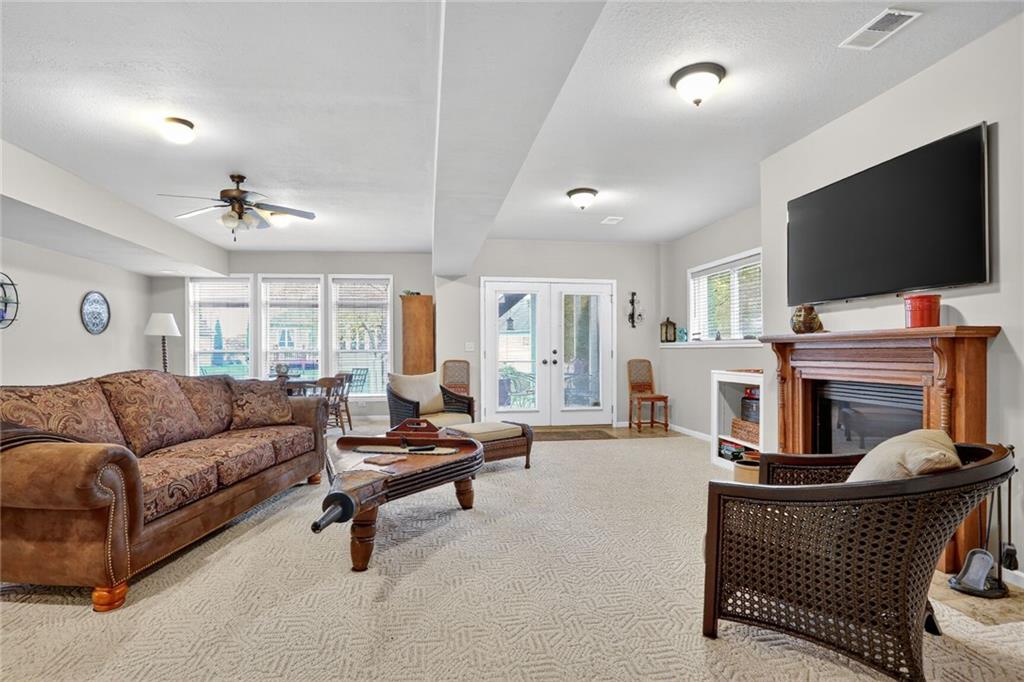 917 Southwest Soldier Court Lee's Summit, MO 64082 - Photo 18 of 27