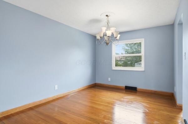 5320 Hazelwood Road Columbus, OH 43229 - Photo 24 of 46 017_cnMQ