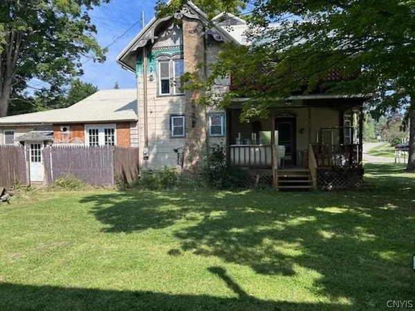 $69,900 | 12 Elmwood Avenue, Friendship, NY 14739