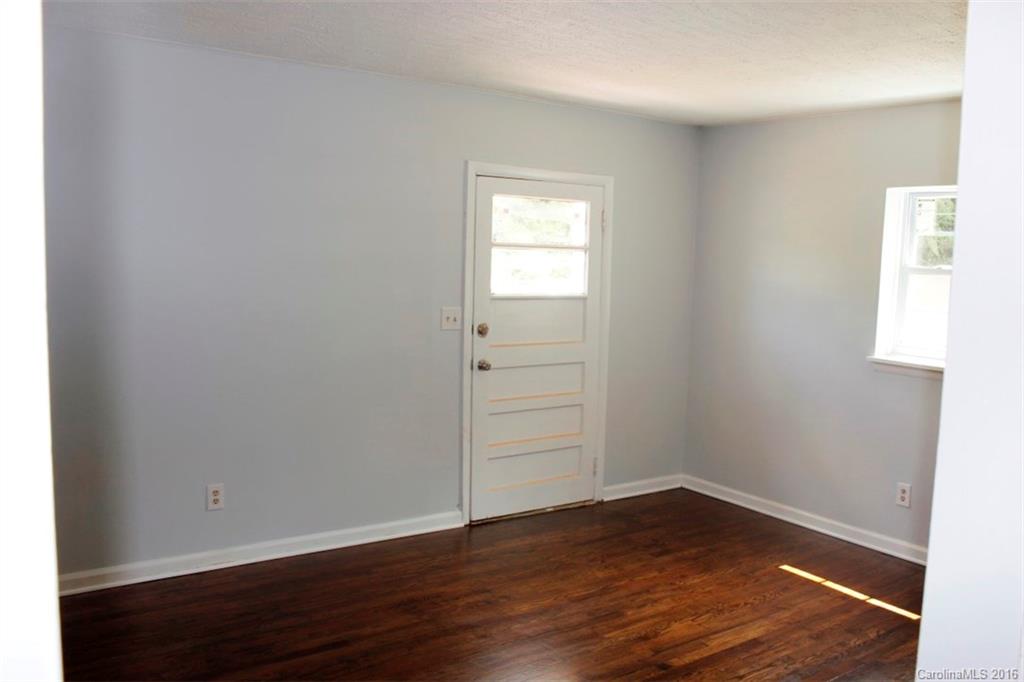 2004-2006 Brevard Road Hendersonville, NC 28791 - Photo 17 of 18