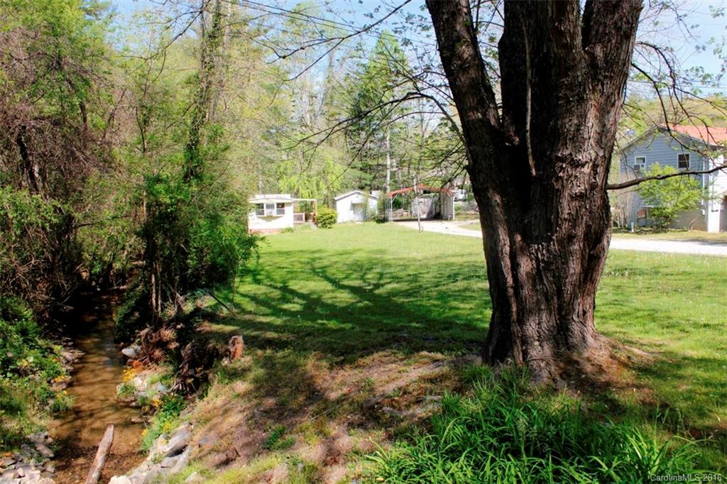 2004-2006 Brevard Road Hendersonville, NC 28791 - Photo 6 of 18