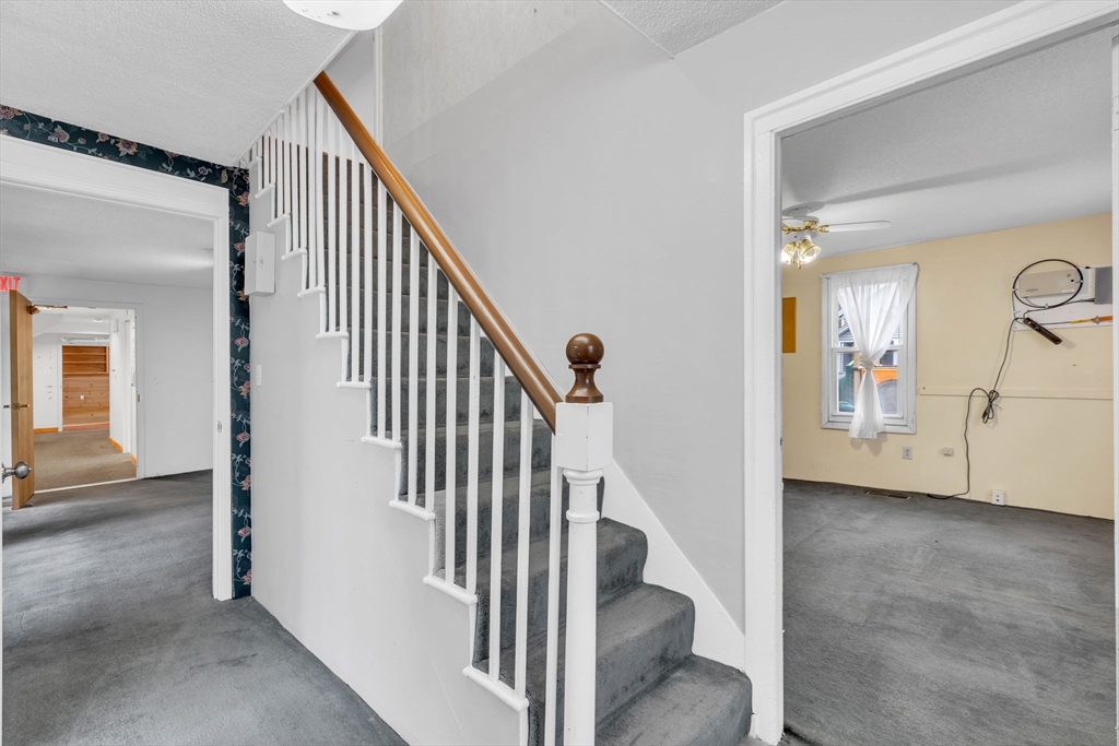9 Russell Road Huntington, MA 01050 - Photo 20 of 42