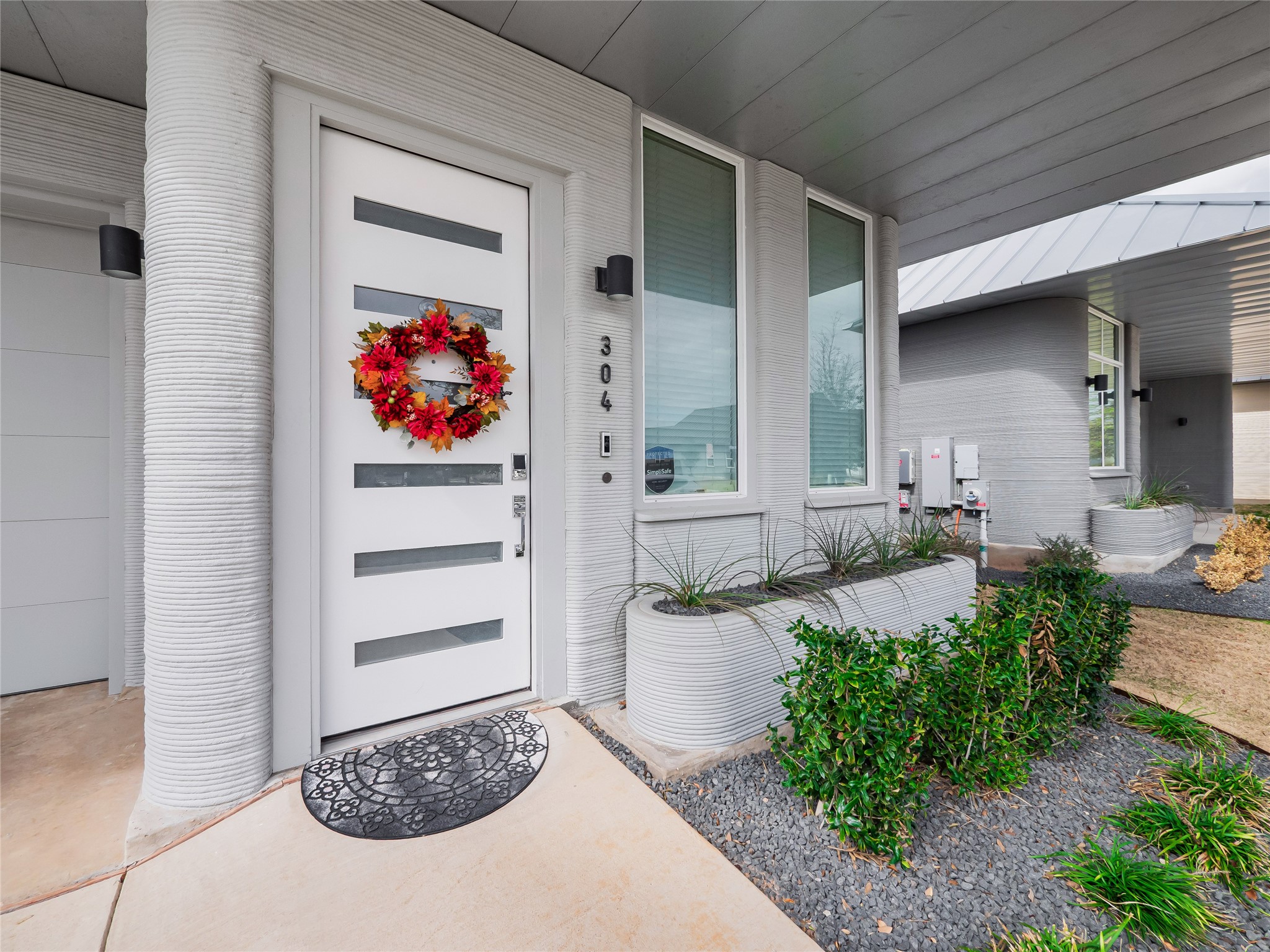 304 Painted Sunset Drive Georgetown, TX 78628 - Photo 4 of 38 a front view of a house with entryway