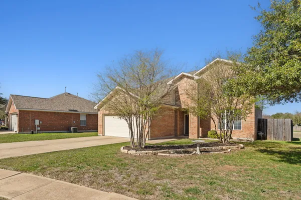 $2,250 | 1021 St Helena Drive, Leander, TX 78641
