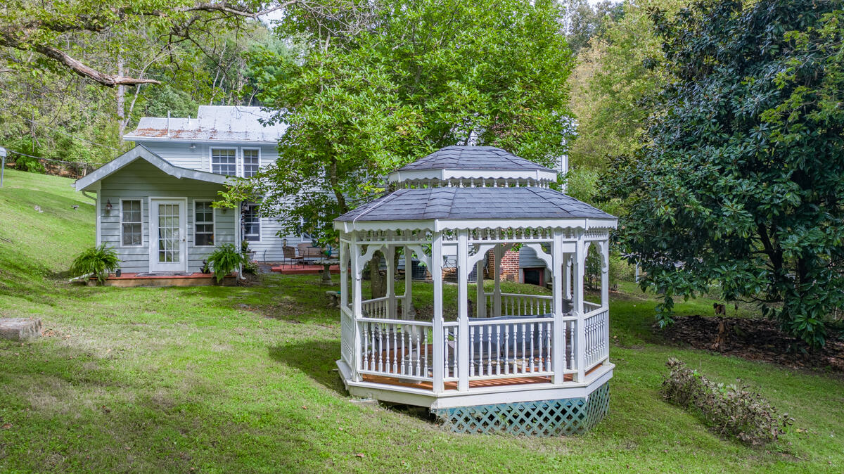 492 Greenhouse Road Lexington, VA 24450 - Photo 26 of 27 a view of a house with a yard
